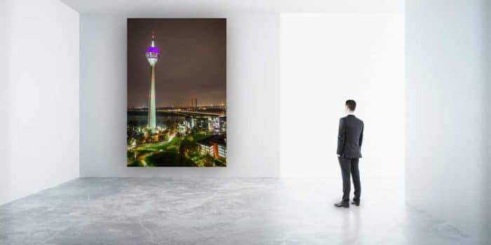 Fototapete Düsseldorf mit Kunst Motiv. Moderne Bürobilder und Wand Art.