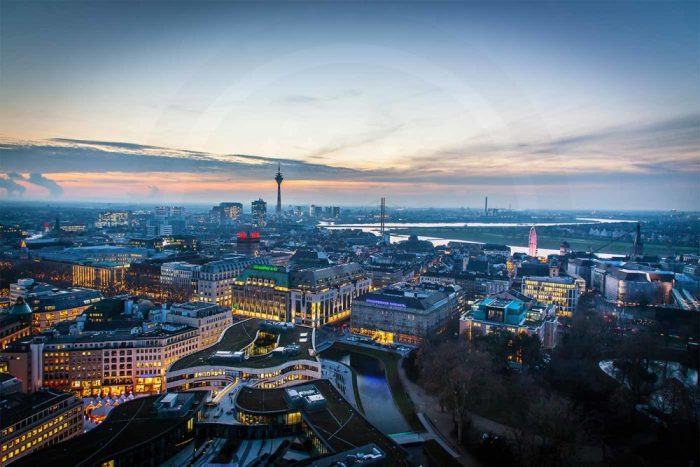 Kunst Fotografie Düsseldorf | Panorama Ausblick über die Stadt