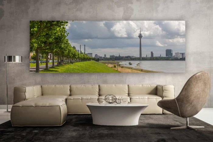 Kunstbild Panorama aus Düsseldorf , Rhein, Rheinturm & Oberkassel