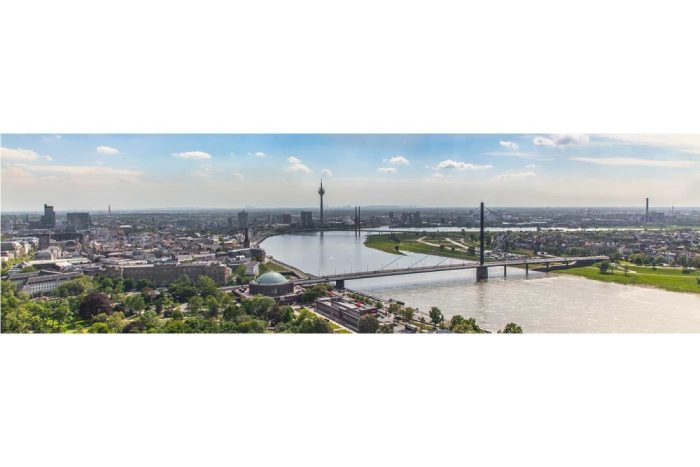 Panorama Bilder Düsseldorf | Skyline Kunstwerk auf den Rheinturm